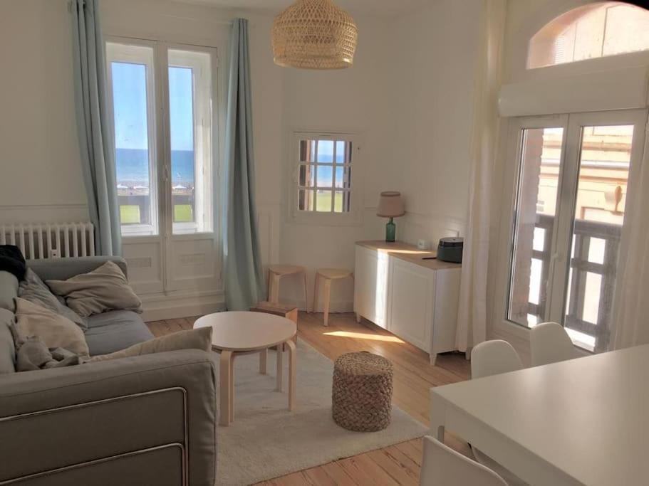 Bel Appartement Vue Mer Centre-Ville, Face Plage Dieppe Exterior foto
